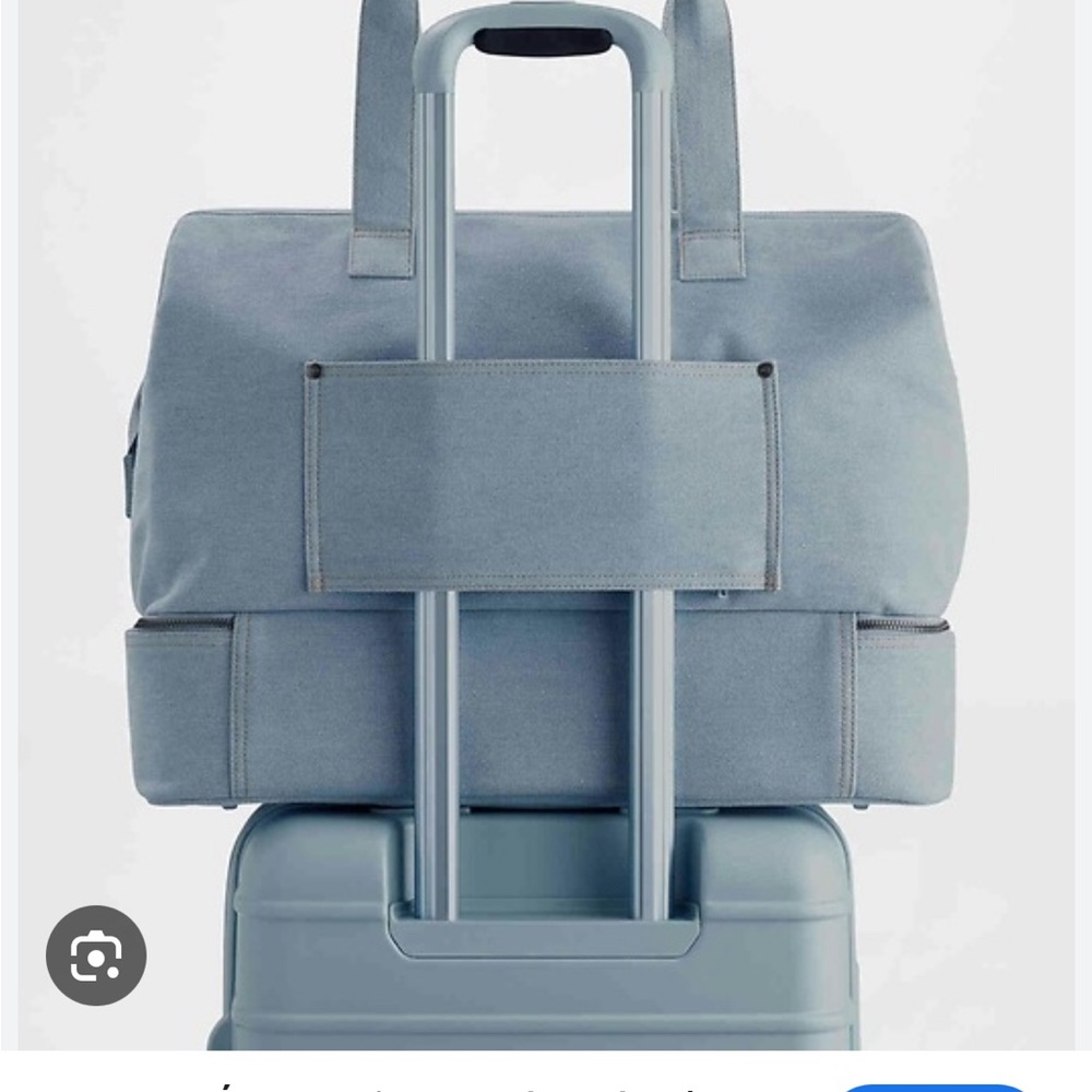 NWT Beis x Gap Denim Blue Weekender Bag - Picture 5 of 6